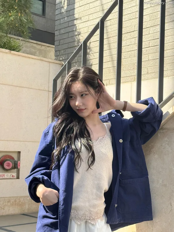 Chaeryeong - ITZY (채령) photo 11 of 660