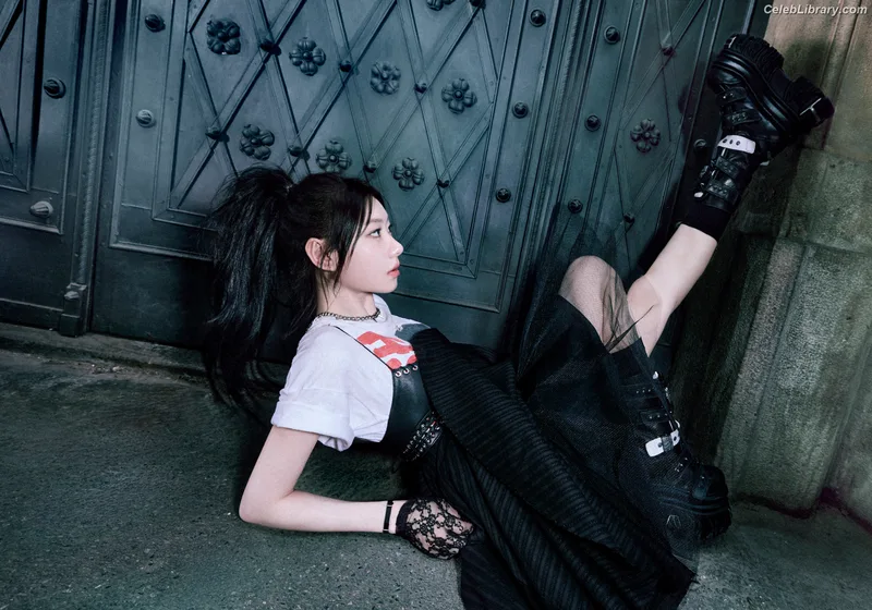Chaeryeong - ITZY (채령) photo 11 of 660