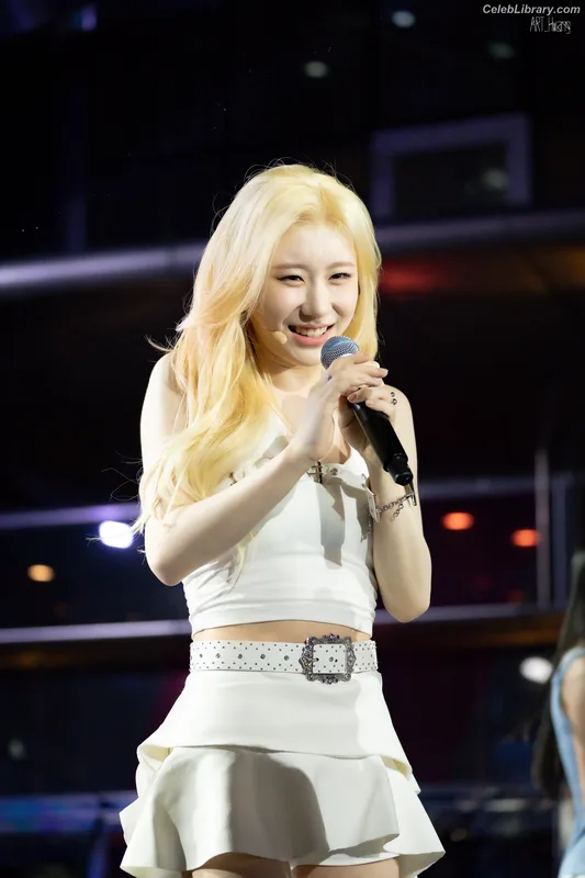 Chaeryeong - ITZY (채령) photo 1 of 660