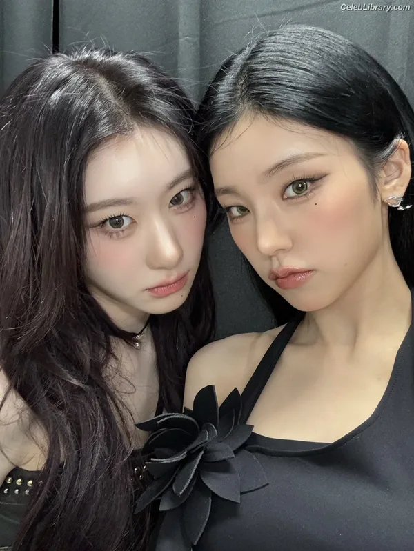 Chaeryeong - ITZY (채령) photo 5 of 660