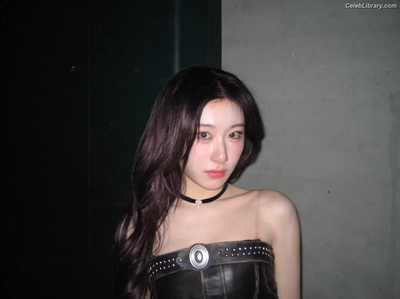 Chaeryeong - ITZY (채령) photo 6 of 660