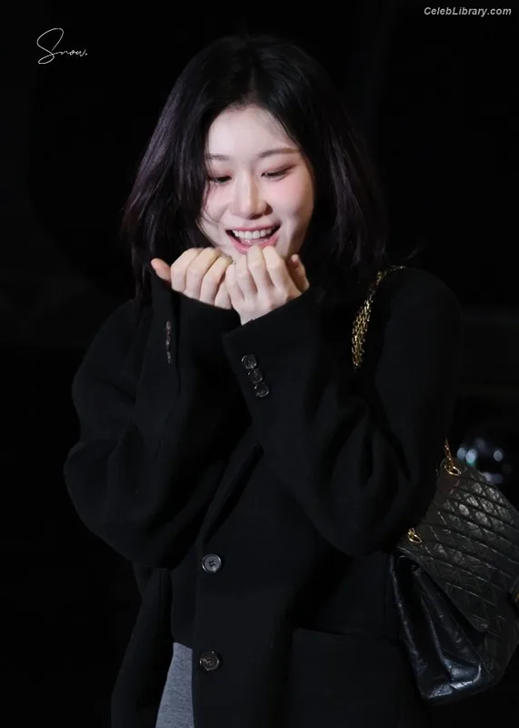 Chaeryeong - ITZY (채령) photo 17 of 660