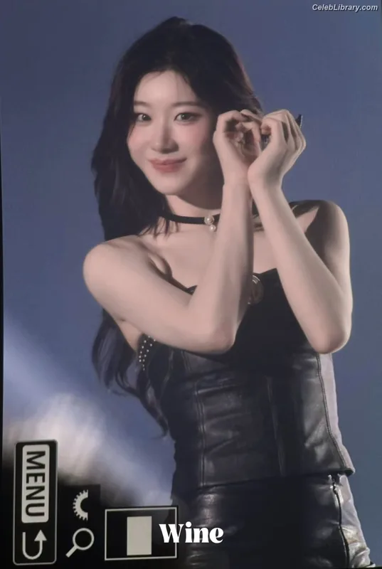 Chaeryeong - ITZY (채령) photo 9 of 660