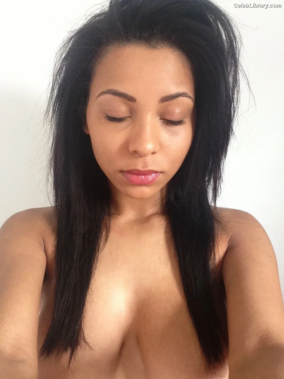 Chanel Coco Brown photo 4 of 78