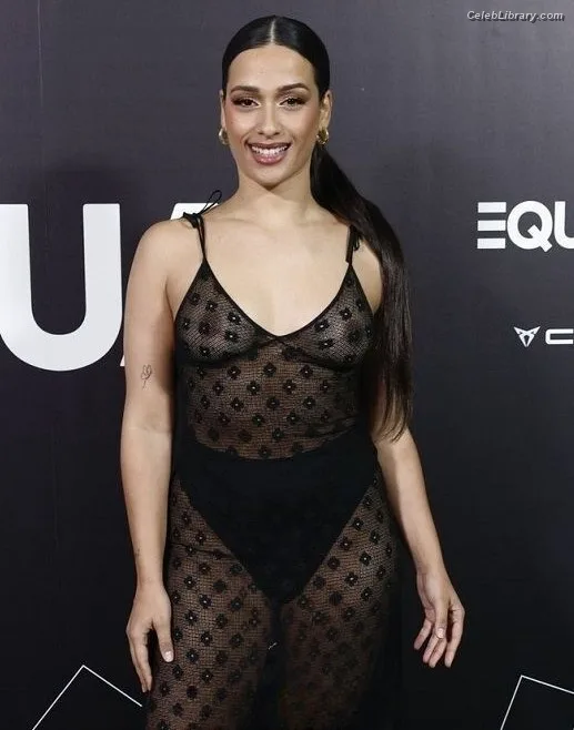 Chanel Terrero photo 1 of 21