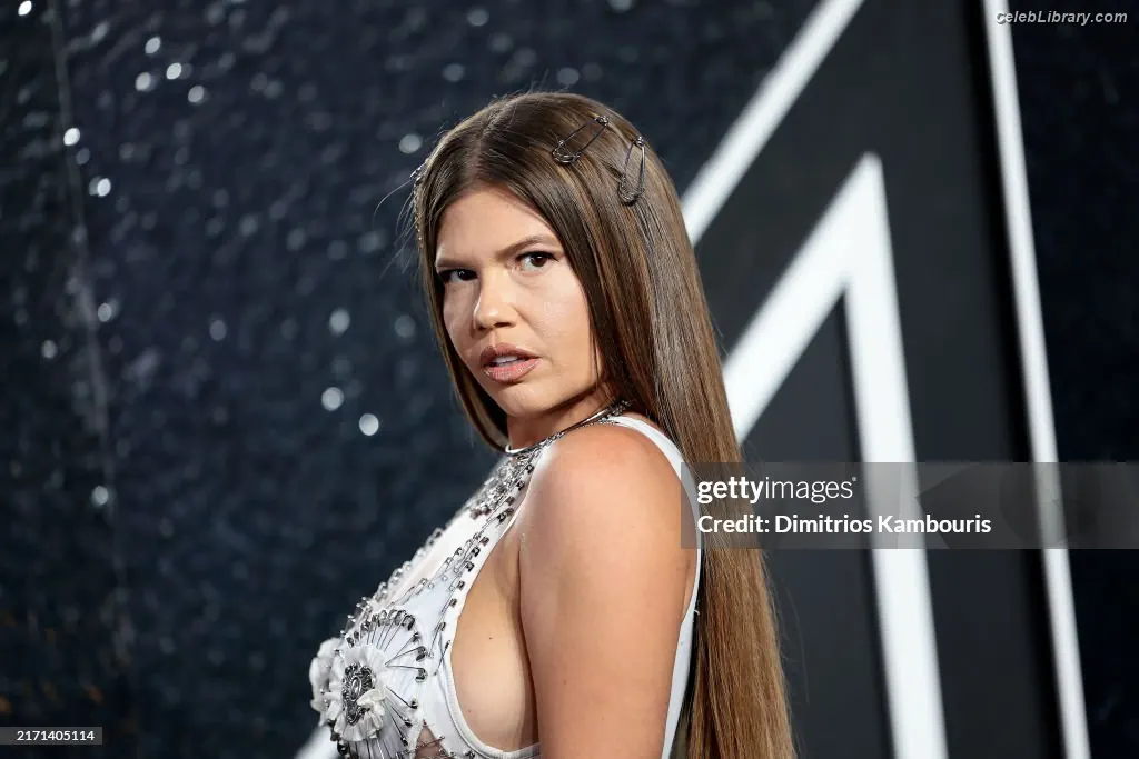 Chanel West Coast photo 5 of 707