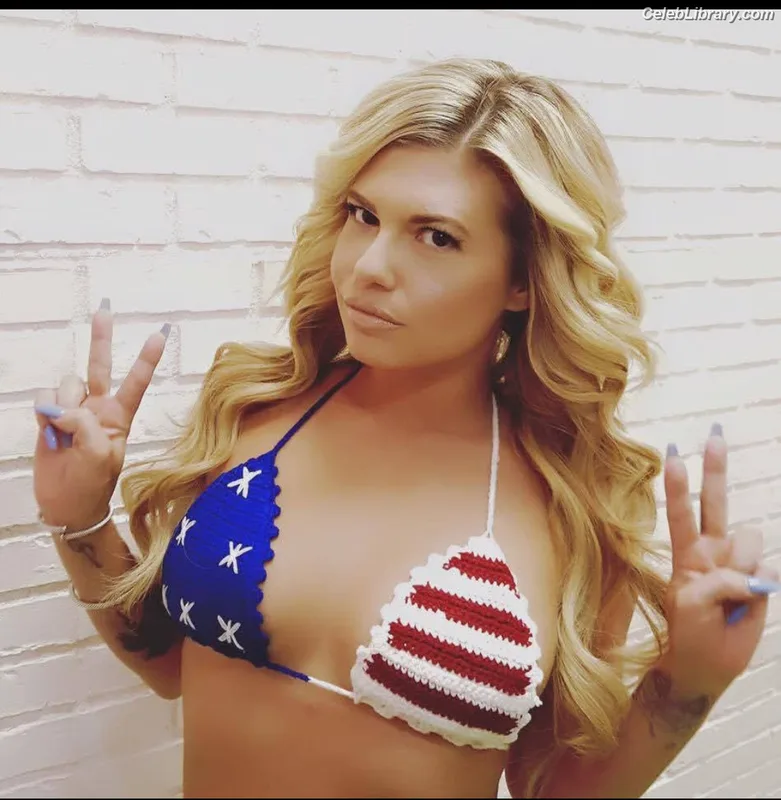 Chanel West Coast photo 18 of 707
