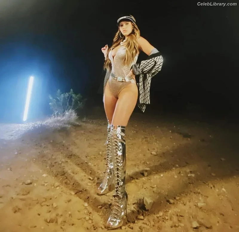 Chanel West Coast photo 19 of 707