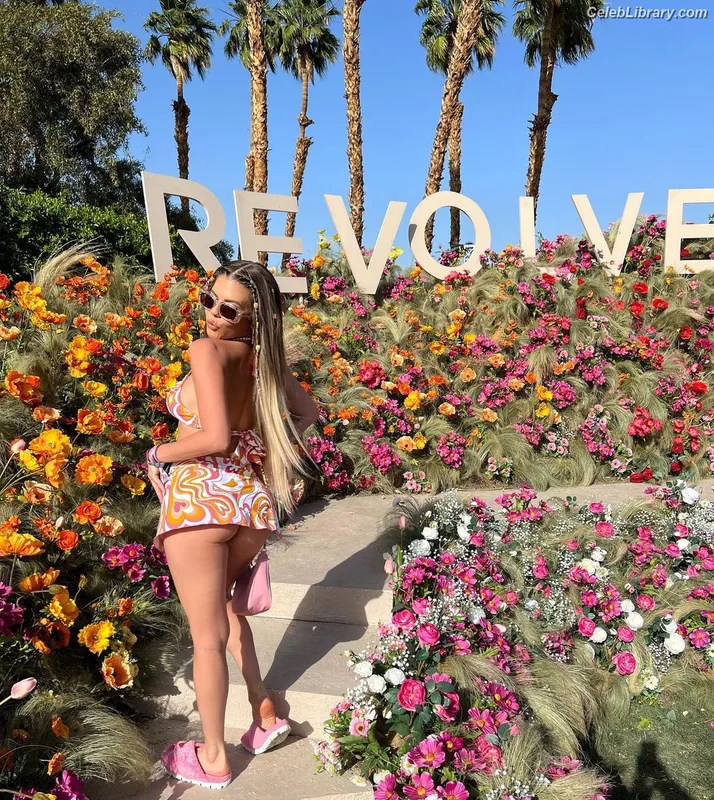 Chanel West Coast photo 21 of 707