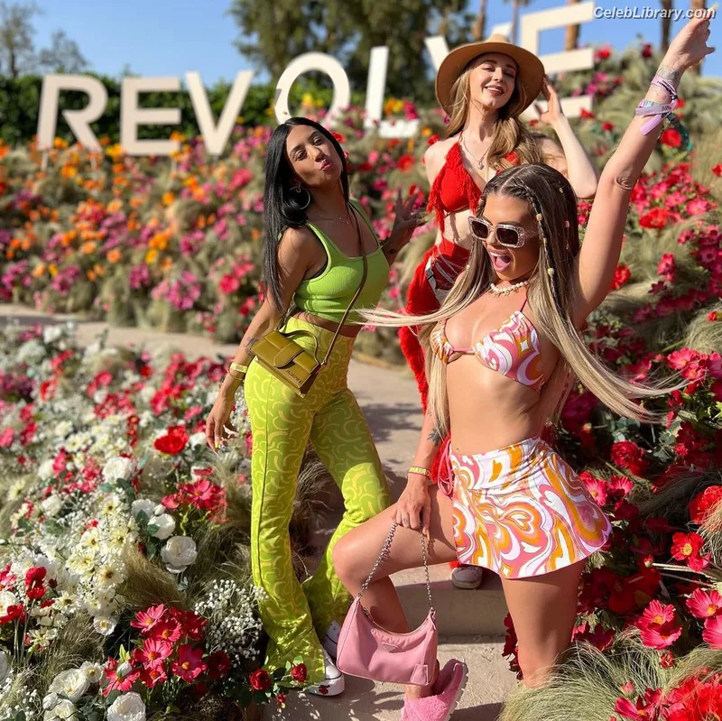 Chanel West Coast photo 24 of 707