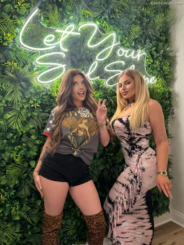 Chanel West Coast photo 22 of 707