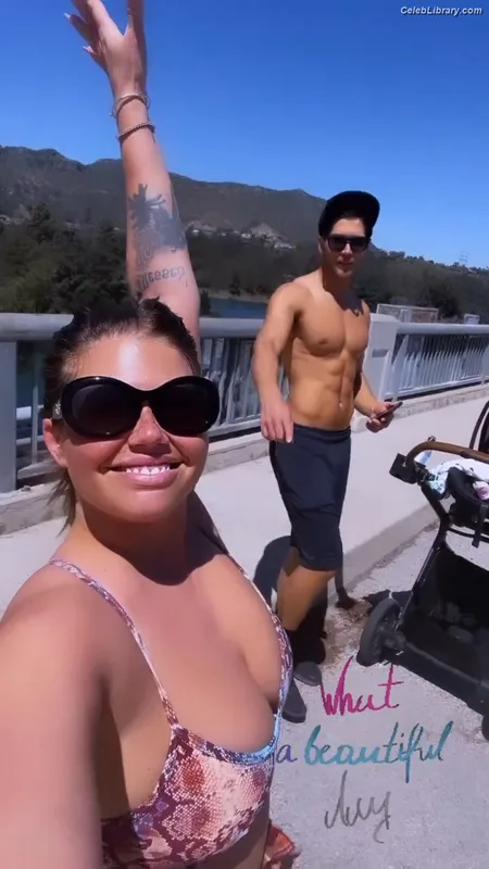 Chanel West Coast photo 16 of 707