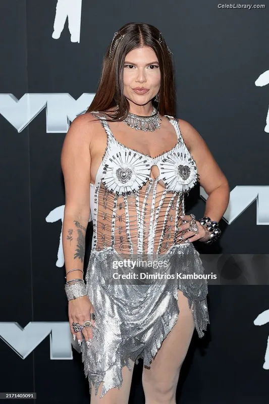 Chanel West Coast photo 4 of 707