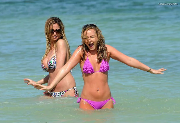 Chanelle Hayes photo 2 of 668