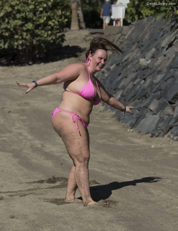 Chanelle Hayes photo 14 of 668