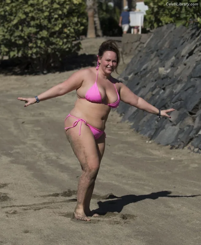 Chanelle Hayes photo 15 of 668