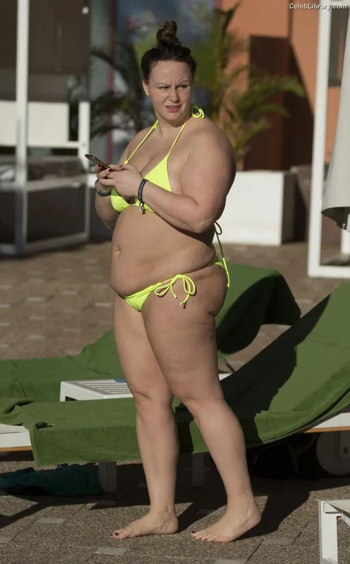 Chanelle Hayes photo 9 of 668