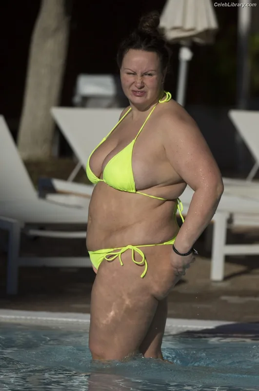 Chanelle Hayes photo 15 of 668