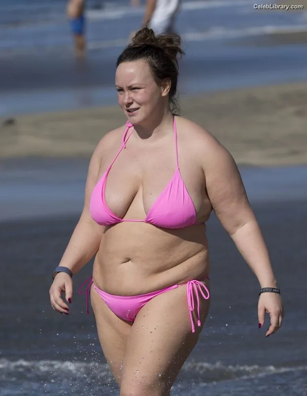 Chanelle Hayes photo 6 of 668