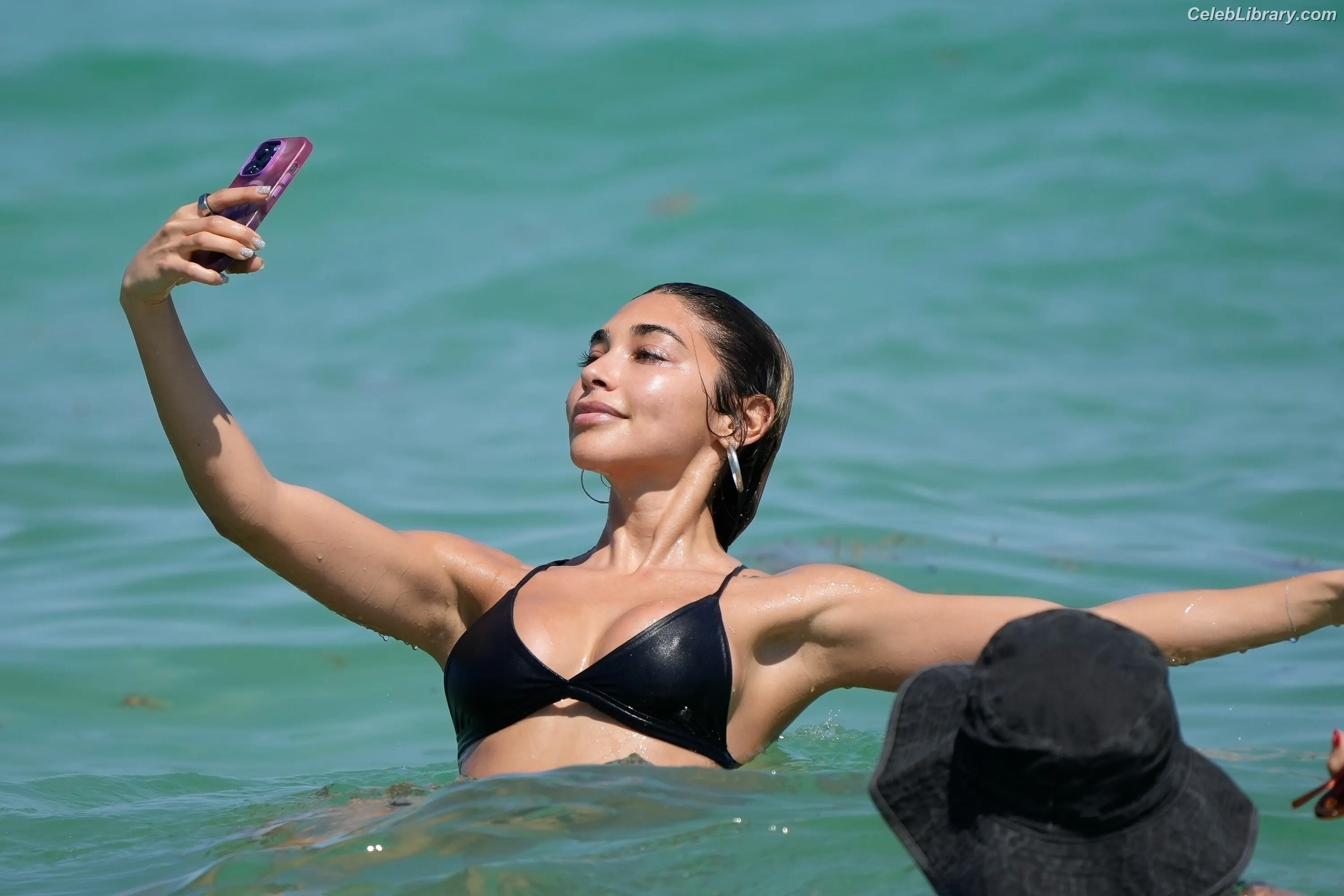 Chantel Jeffries photo 15 of 1944