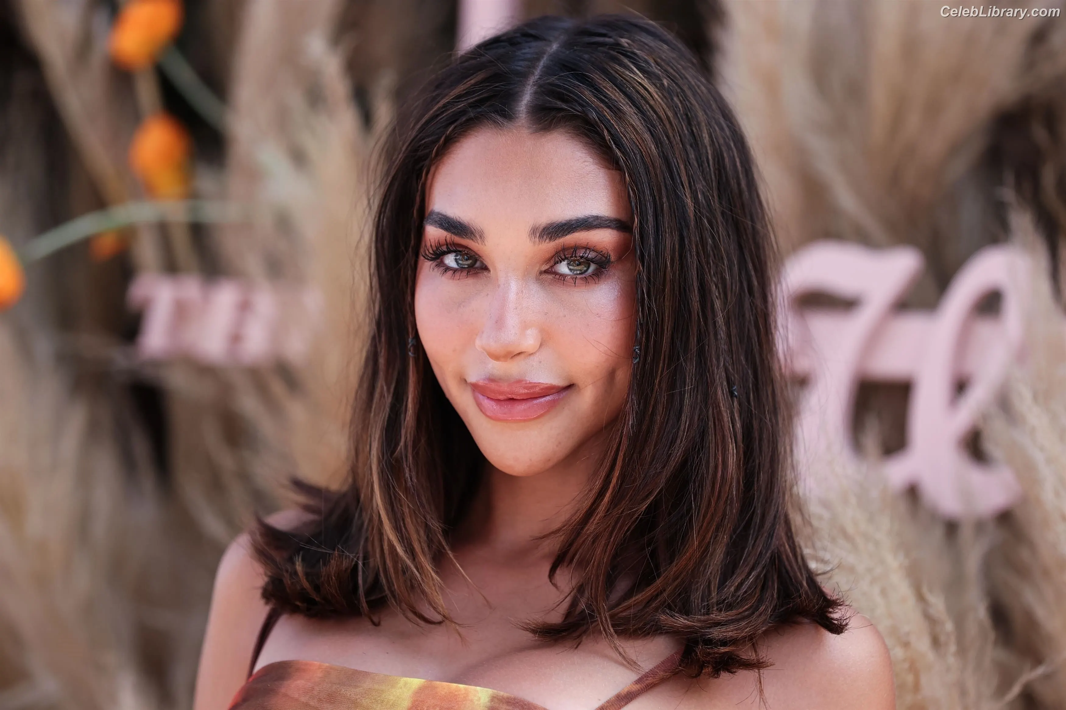 Chantel Jeffries photo 5 of 1944