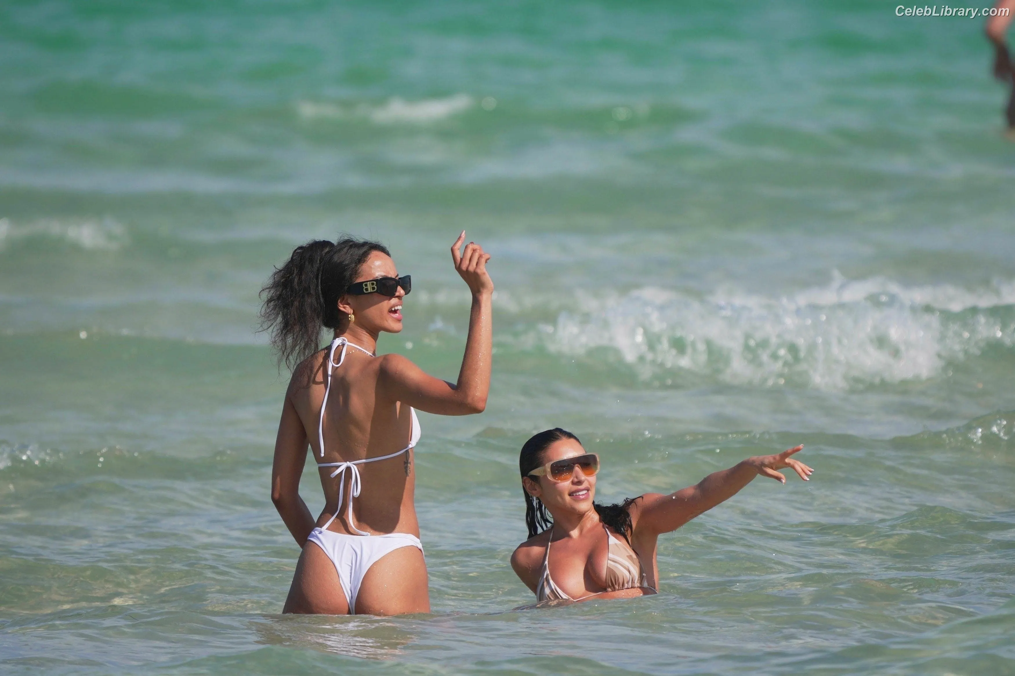 Chantel Jeffries photo 11 of 1944