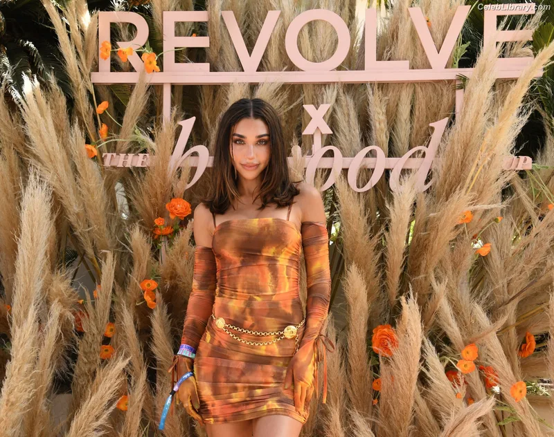 Chantel Jeffries photo 14 of 1942