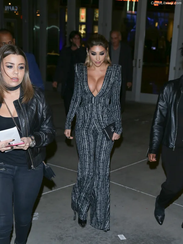 Chantel Jeffries photo 17 of 1942