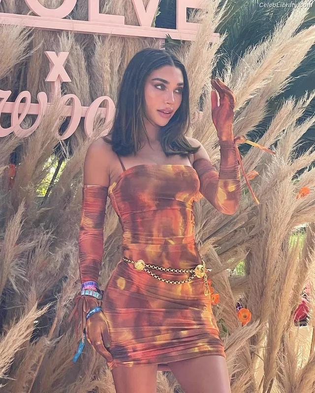 Chantel Jeffries photo 11 of 1942