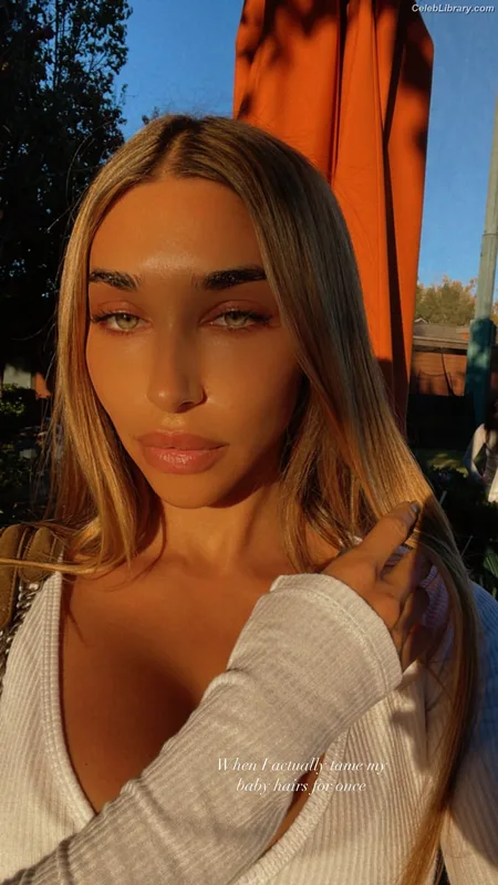 Chantel Jeffries photo 19 of 1942