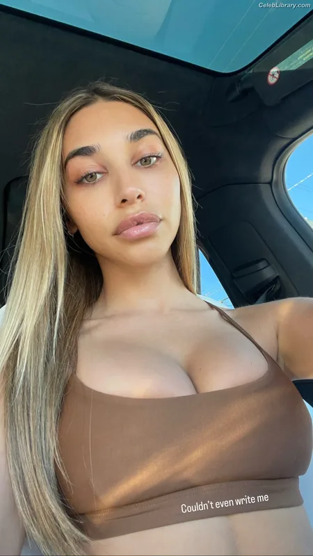 Chantel Jeffries photo 20 of 1942
