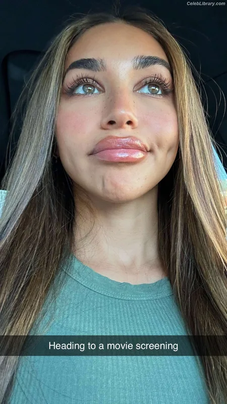 Chantel Jeffries photo 3 of 1942