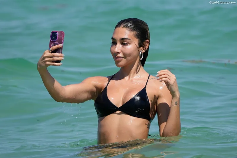 Chantel Jeffries photo 21 of 1942