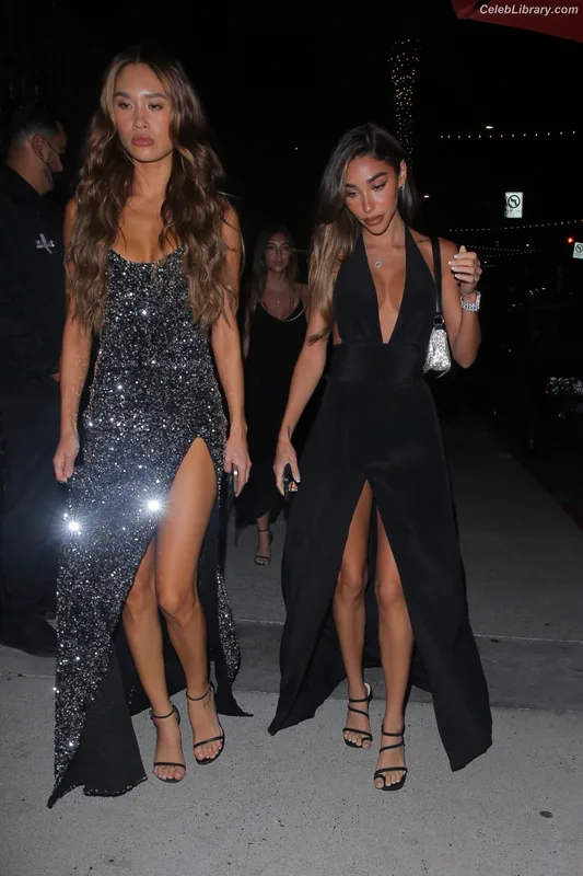 Chantel Jeffries photo 6 of 1942