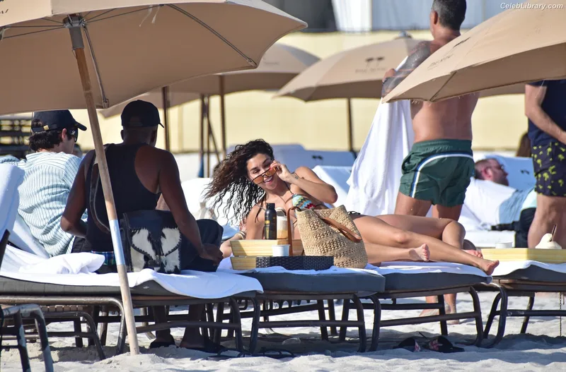 Chantel Jeffries photo 21 of 1942