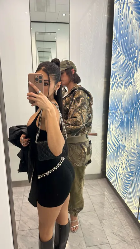 Chantel Jeffries photo 5 of 1942