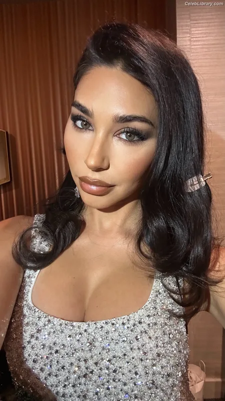 Chantel Jeffries photo 24 of 1942