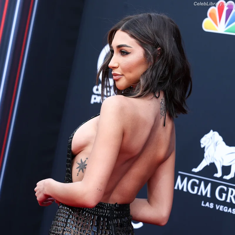 Chantel Jeffries photo 16 of 1942