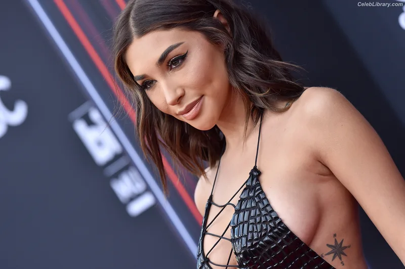 Chantel Jeffries photo 17 of 1942
