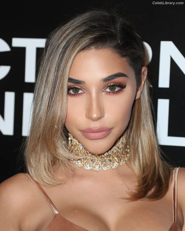 Chantel Jeffries photo 18 of 1942