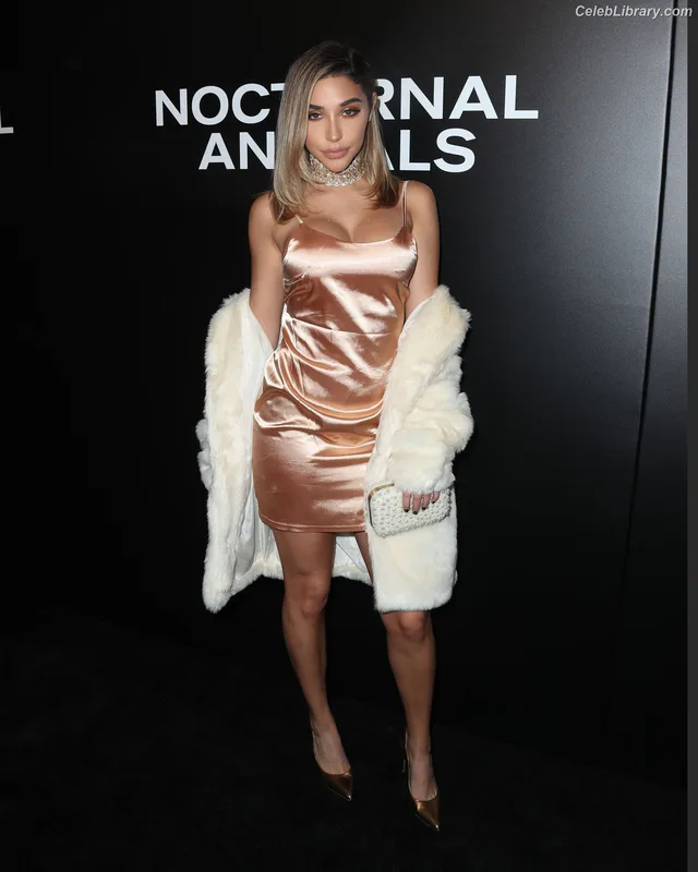 Chantel Jeffries photo 2 of 1942