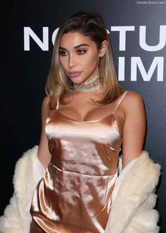Chantel Jeffries photo 17 of 1942