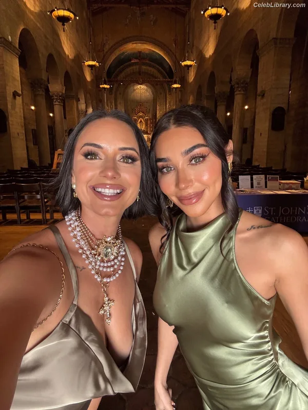 Chantel Jeffries photo 3 of 1942