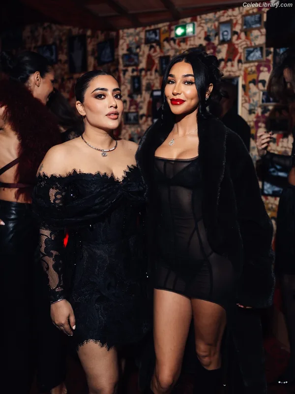 Chantel Jeffries photo 8 of 1942