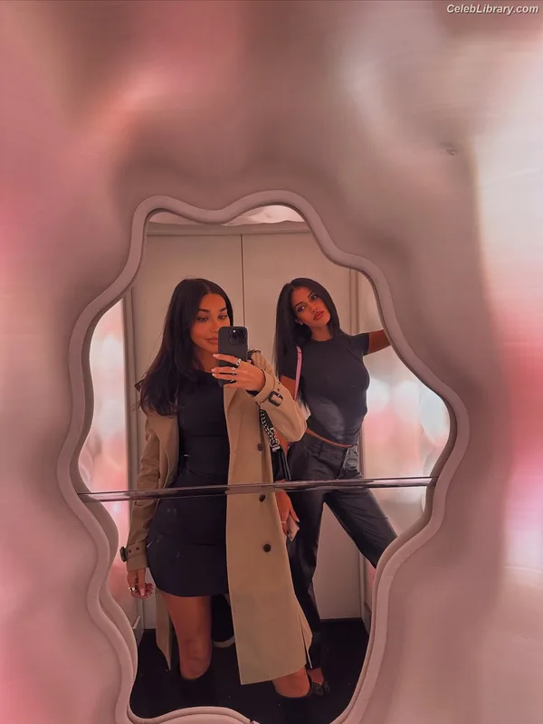 Chantel Jeffries photo 16 of 1942