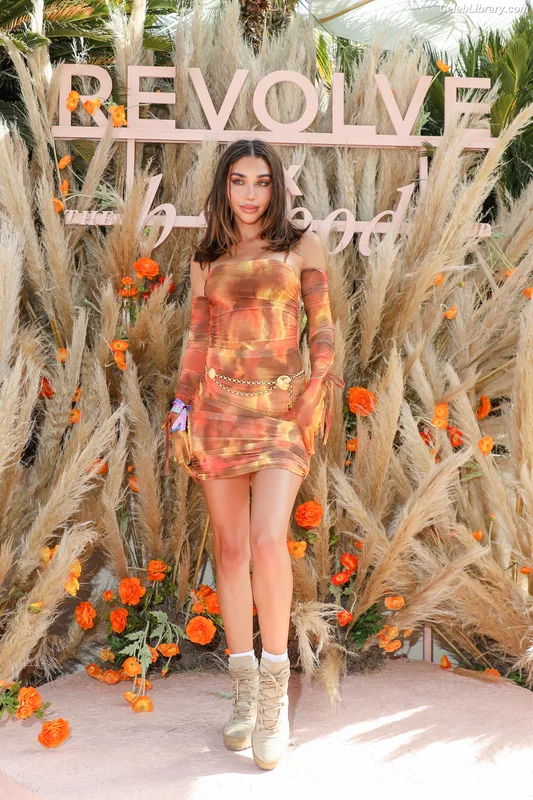 Chantel Jeffries photo 7 of 1942