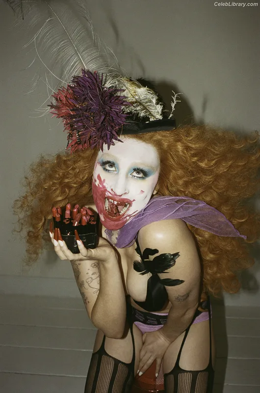 Chappell Roan photo 18 of 998