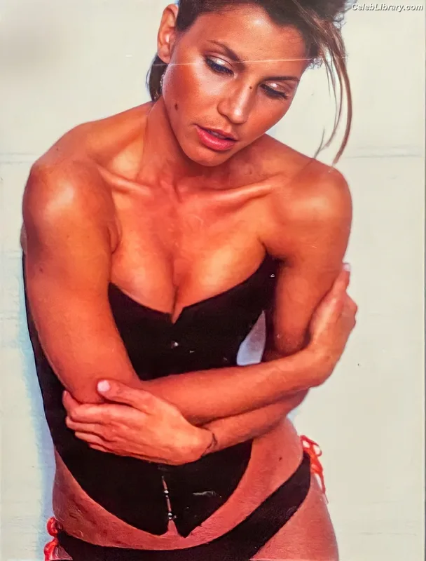 Charisma Carpenter photo 19 of 172