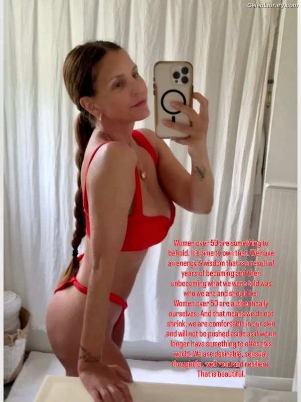 Charisma Carpenter photo 1 of 172