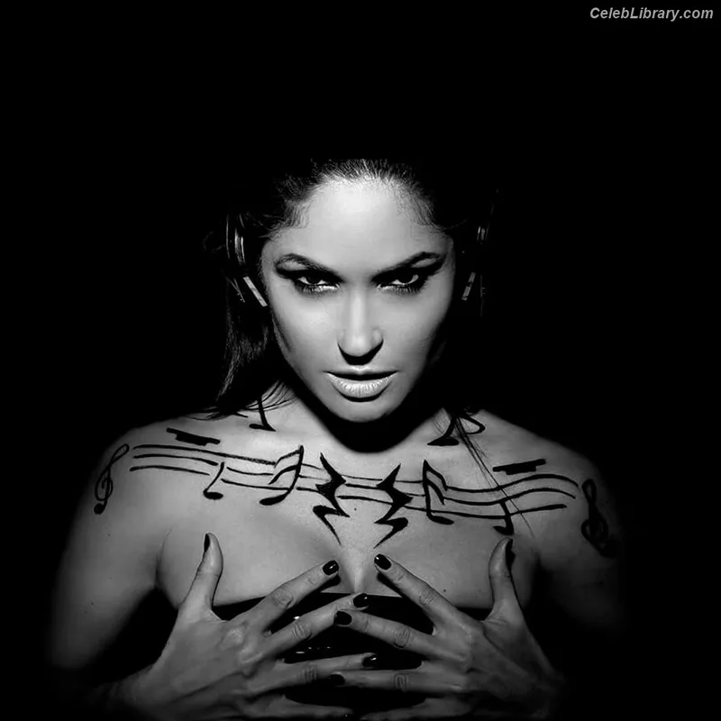 Charissa Saverio photo 1 of 55